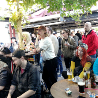 Yleisöä (alan ammattilaisia ja taviksia) oli mukavasti, jopa enemmän kuin mitä tästä kuvasta välittyy. Tapahtuma kesti noin puolitoista tuntia.