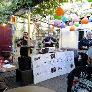 Janne Väisänen, Joku paikallinen pubi Tuira. Drinkin nimi on "Jääkahvijuoma" ja sen pääainesosat ovat jaloviina ja kahvi.