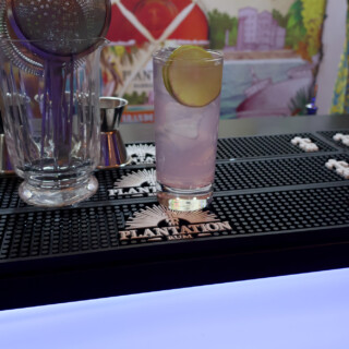 Grapefruit Highball (Plantation).