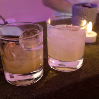 Oxacillin ja Banana Bomba (HogoHuone).