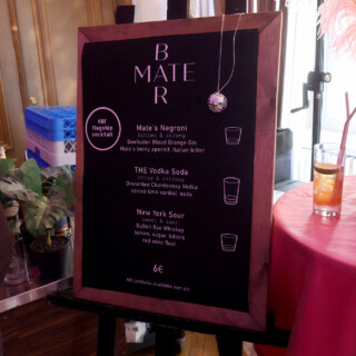 Päivän ensimmäinen vierailukohde oli edellisillan vierailukohde Bar Mate