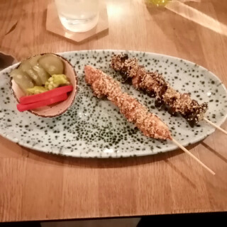 Chicken on a stick ja Forest on a stick (sieni)